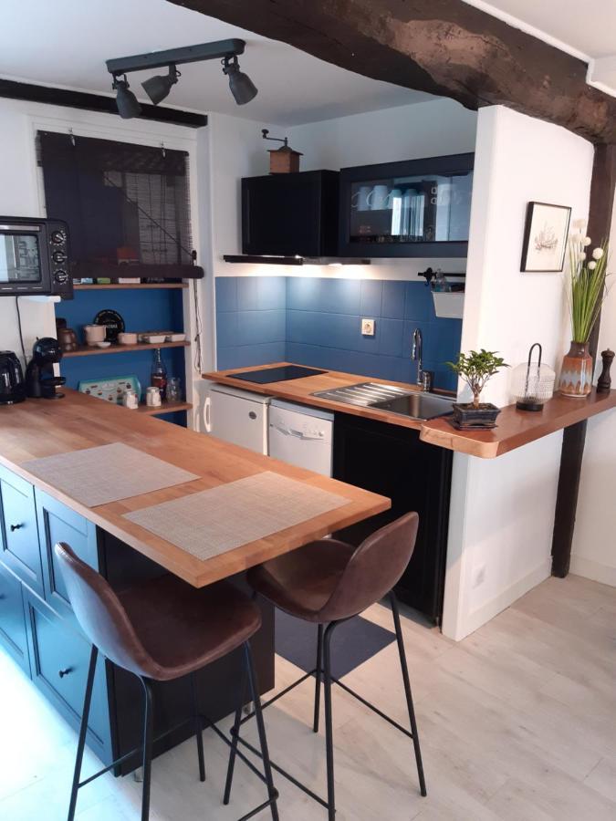 Appartement Haute Ville Meuble Avec Cour Privative กรองวิลล์ ภายนอก รูปภาพ