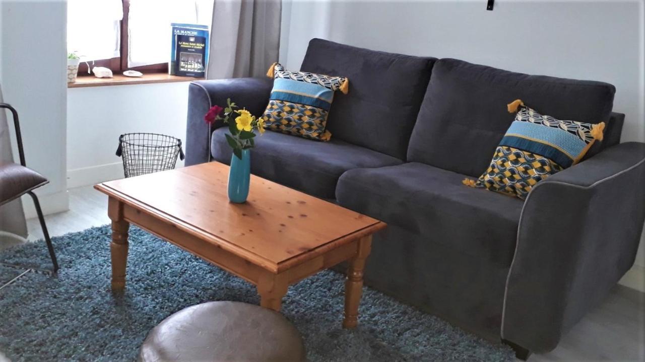 Appartement Haute Ville Meuble Avec Cour Privative กรองวิลล์ ภายนอก รูปภาพ