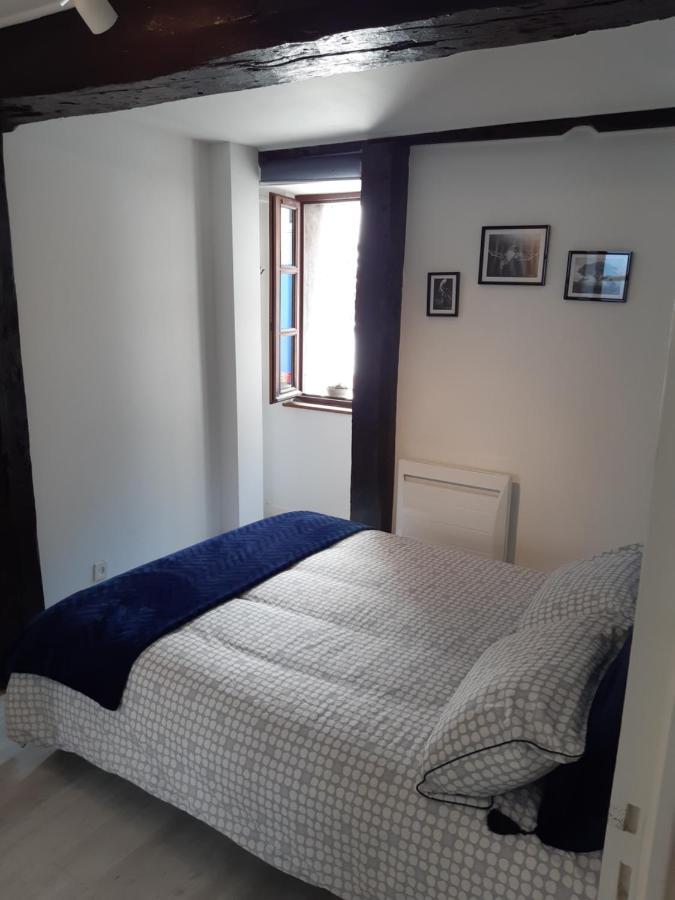 Appartement Haute Ville Meuble Avec Cour Privative กรองวิลล์ ภายนอก รูปภาพ