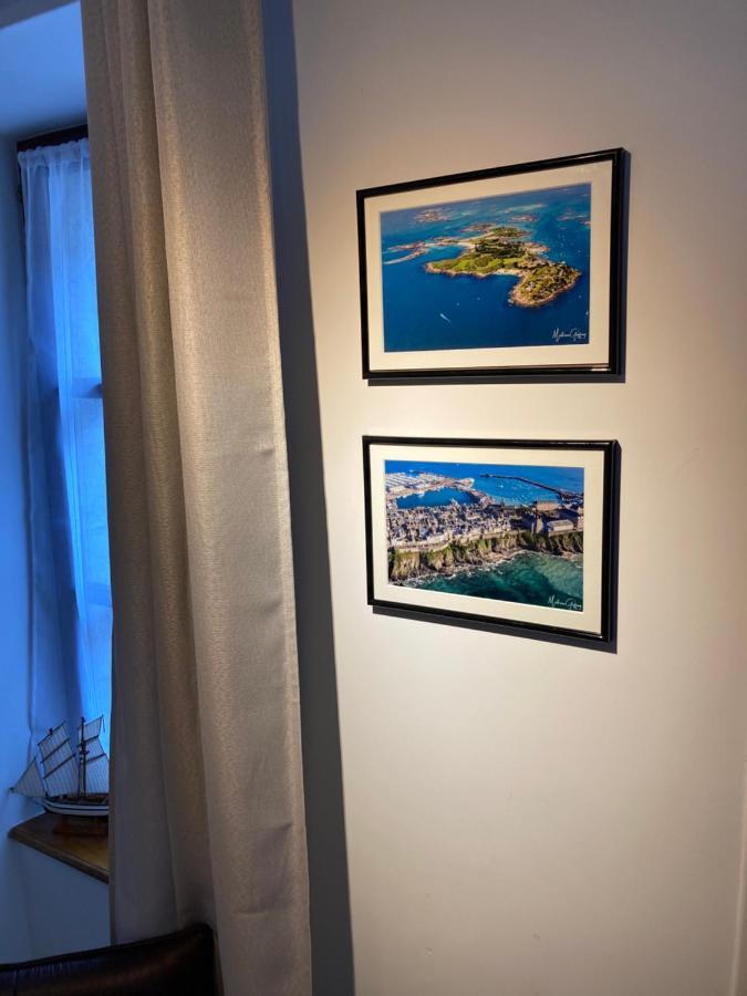 Appartement Haute Ville Meuble Avec Cour Privative กรองวิลล์ ภายนอก รูปภาพ