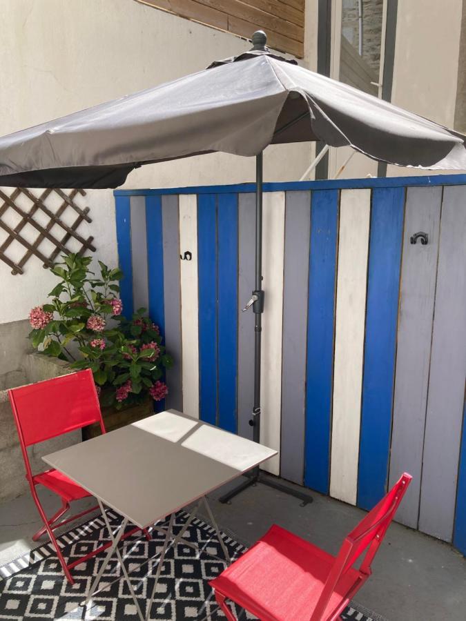 Appartement Haute Ville Meuble Avec Cour Privative กรองวิลล์ ภายนอก รูปภาพ